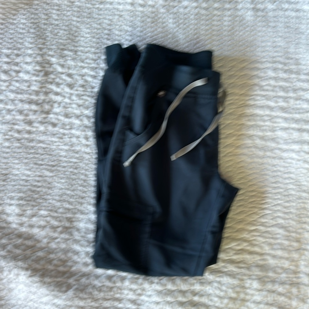 Figs dark harbor extra small zamora joggers